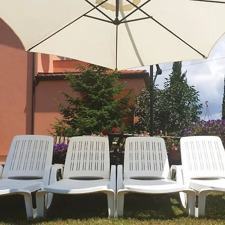 Stela Apartment *